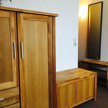 Hotel-zahringerstube מלון נוינבורג אם ריין